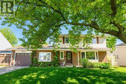 635 Highbury PARK Sarnia, ON N7V 2K1