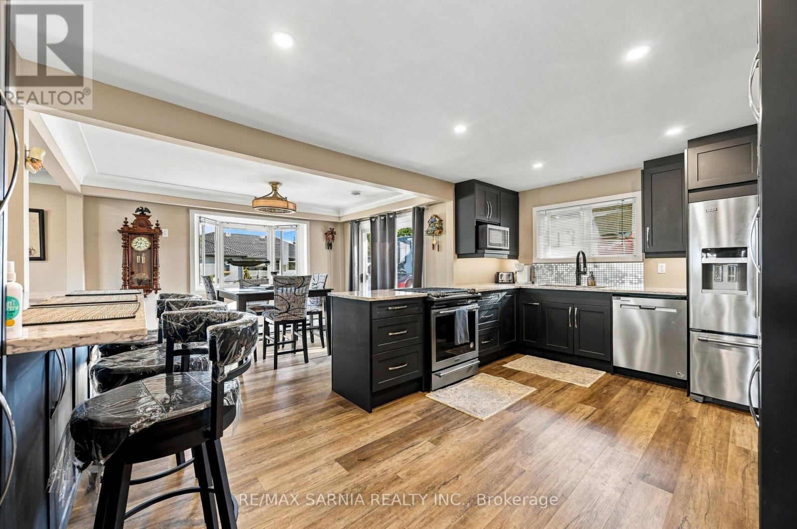 1186 St. Clair Parkway, St. Clair, ON