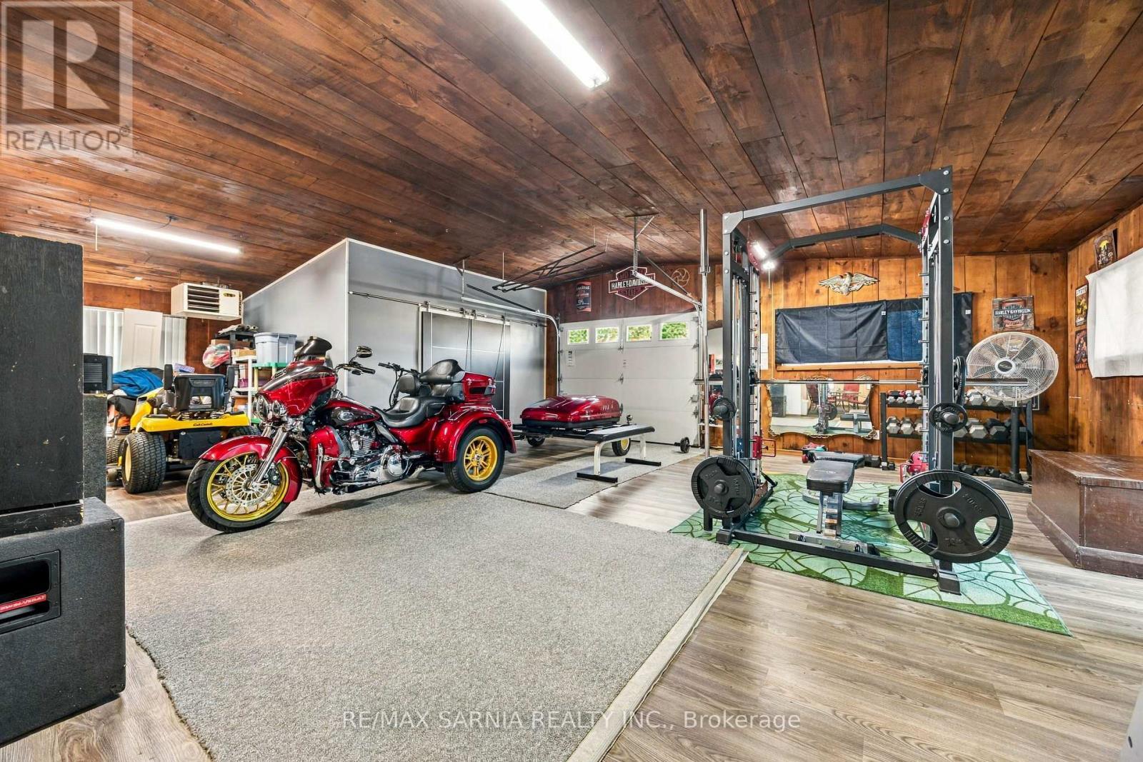 1186 St. Clair Parkway, St. Clair, ON