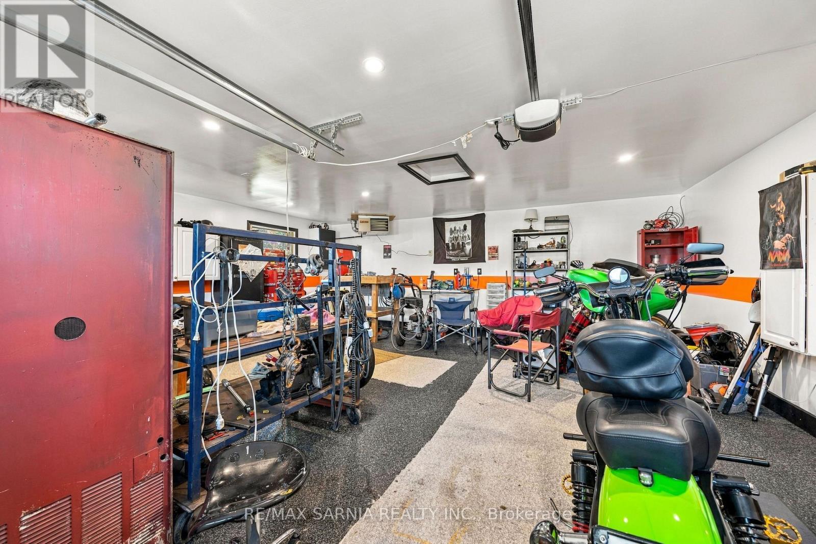 1186 St. Clair Parkway, St. Clair, ON