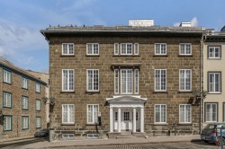 303-43 Rue D'Auteuil Québec (La Cité-Limoilou), QC G1R 4C2