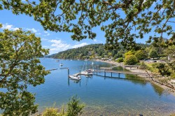 936 Arbutus Ave Duncan, BC V9L 5X4