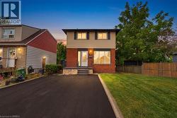 805 TATE Avenue  Hamilton, ON L8H 6M1