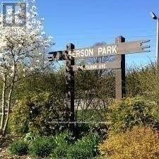 1142 Haig Boulevard, Mississauga, ON