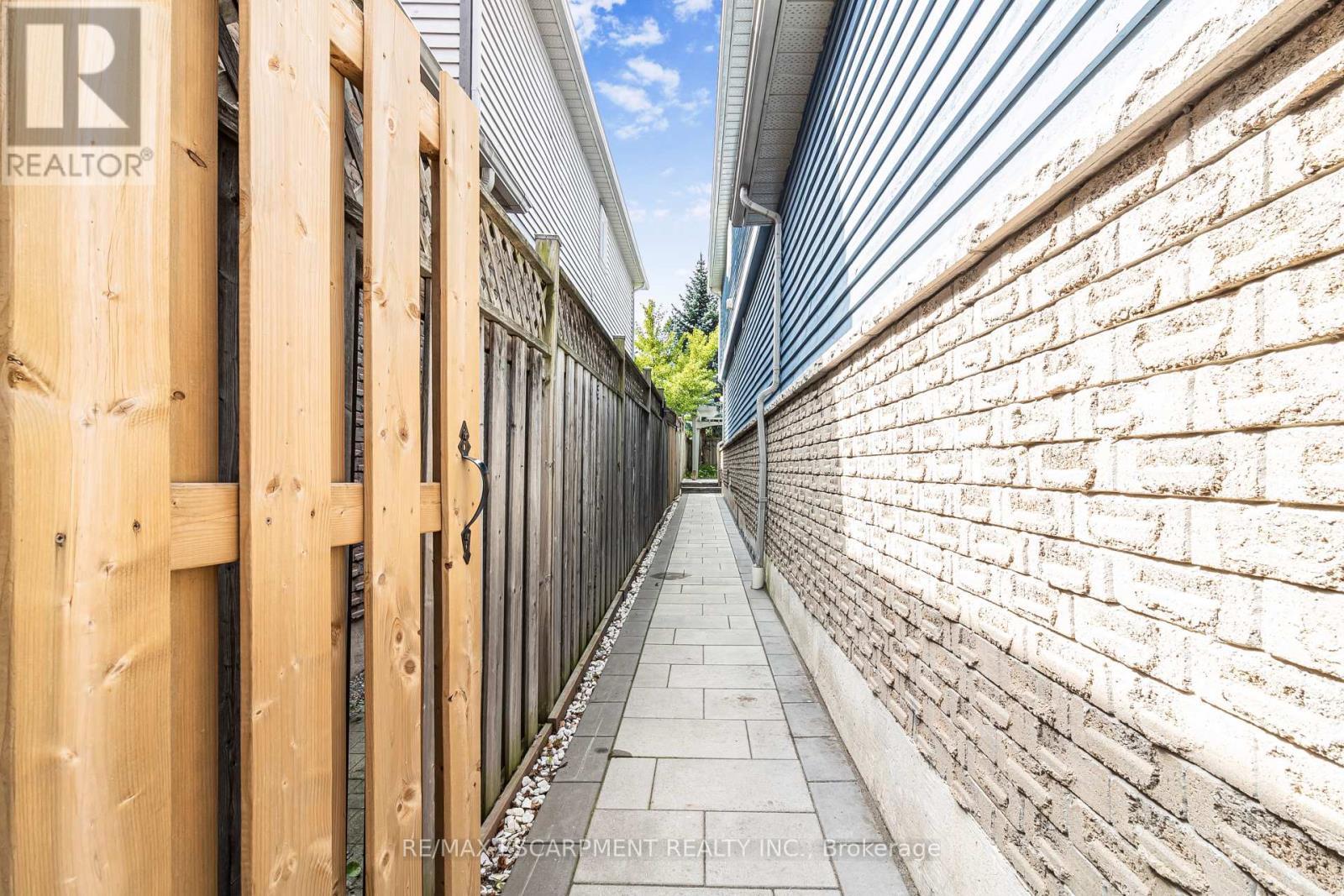 5576 Middlebury Drive, Mississauga, ON