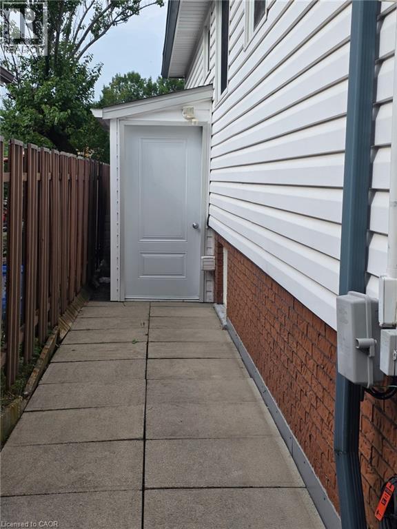 409 Mohawk Road W, Hamilton, ON