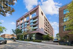 207 - 383 SORAUREN AVENUE Toronto, ON M6R 0A4