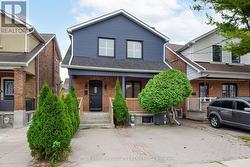 71 KERSDALE AVENUE Toronto, ON M6M 1E2