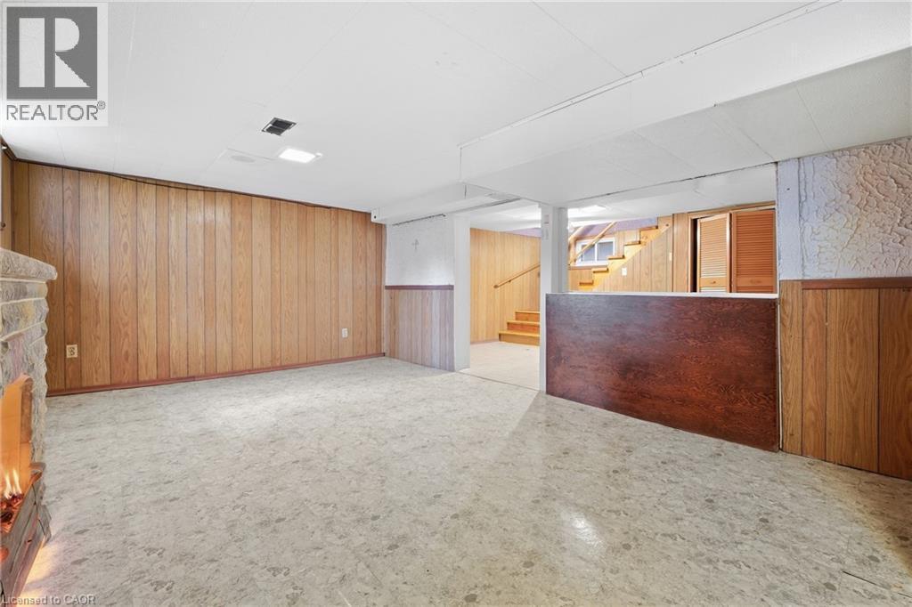 423 Lawrence Avenue, Kitchener, ON