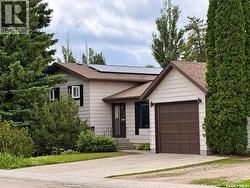 890 Kingsmere BOULEVARD  Saskatoon, SK S7J 4J7