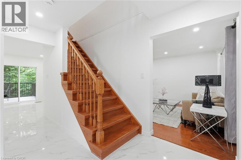 292 Thorncrest Drive, Waterloo, ON