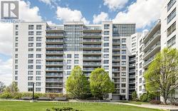 302 - 812 LANSDOWNE AVENUE Toronto, ON M6H 4K5