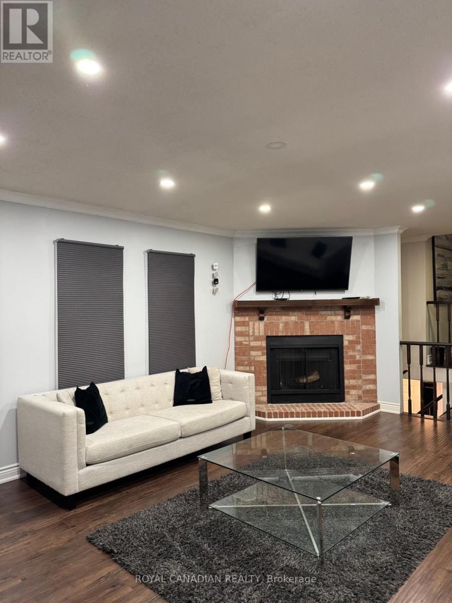 3435 Nighthawk Trail, Mississauga, ON