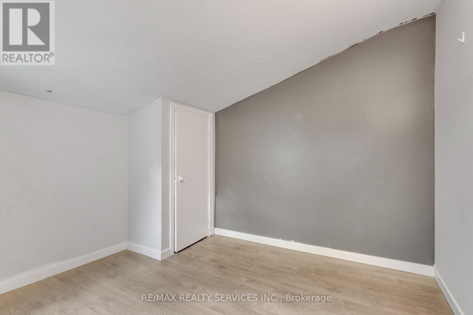 104 Hess Street S, Hamilton, ON