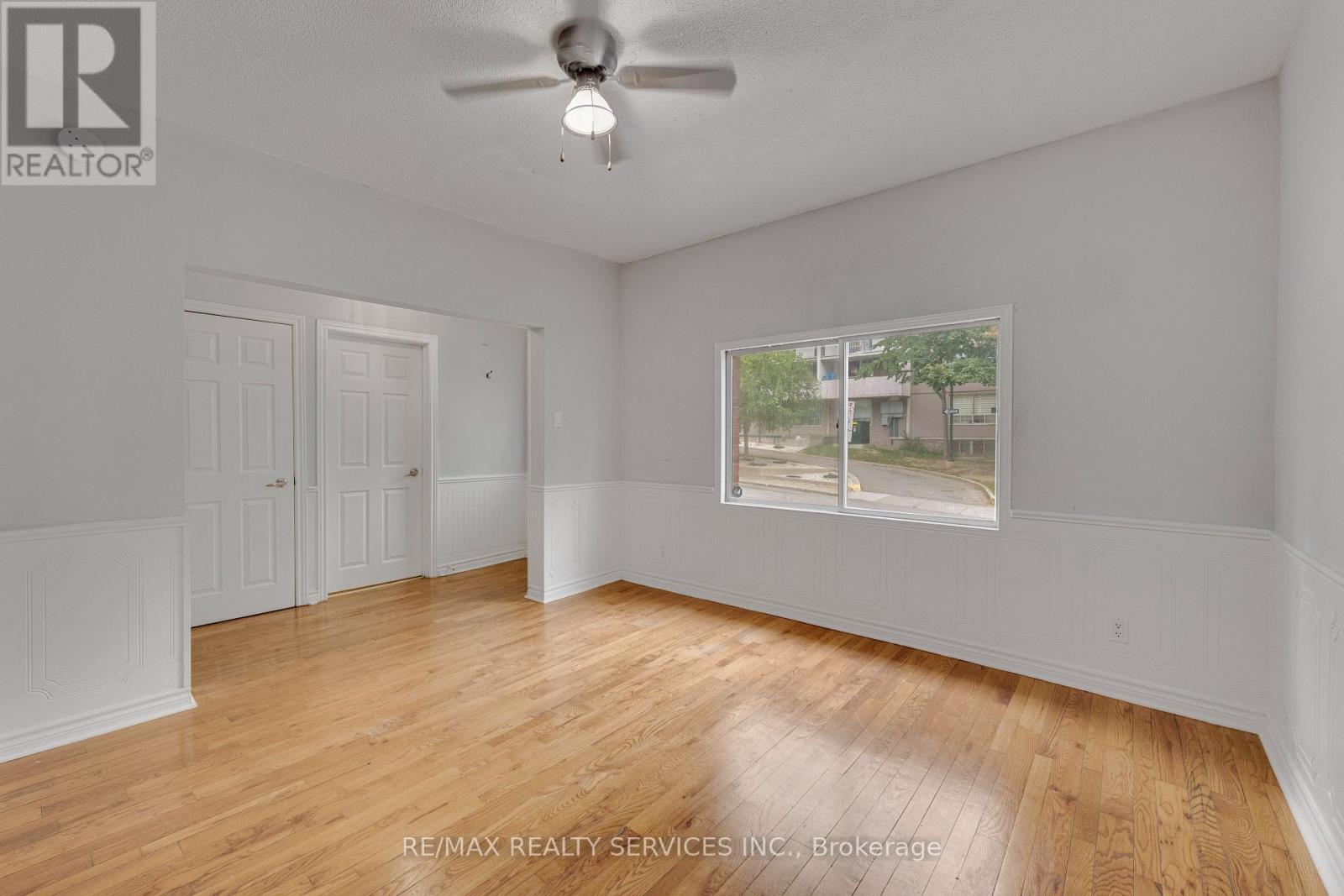 104 Hess Street S, Hamilton, ON