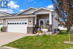 201 959 Bradley STREET Moose Jaw, SK S6H 5Y4