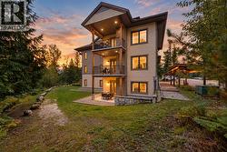 16310 WOOLGAR Road Unit# 216 Crawford Bay, BC V0B 1E0