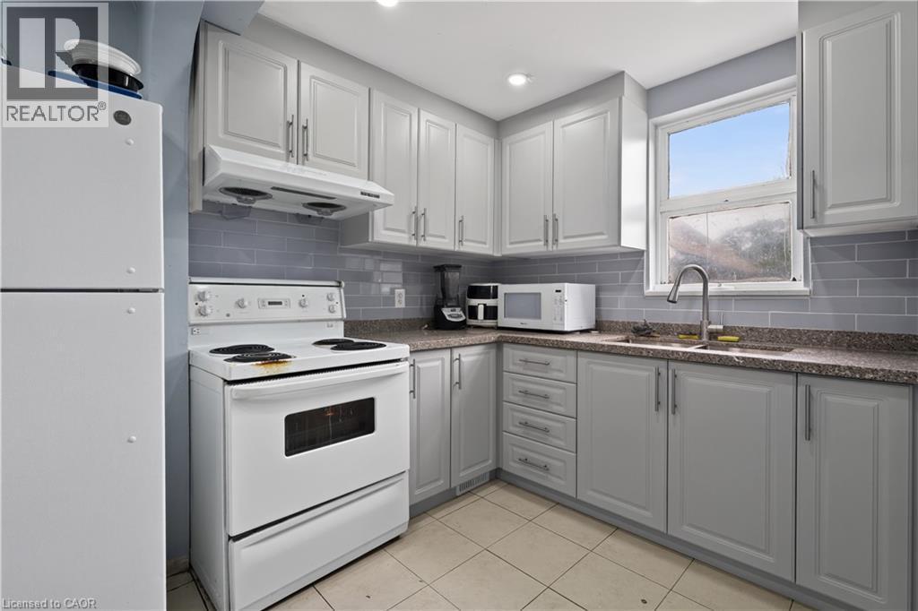 241 West 5Th Street, Hamilton, ON