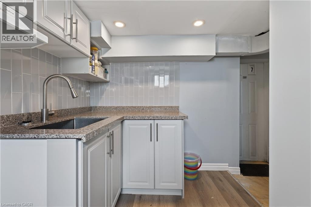 241 West 5Th Street, Hamilton, ON