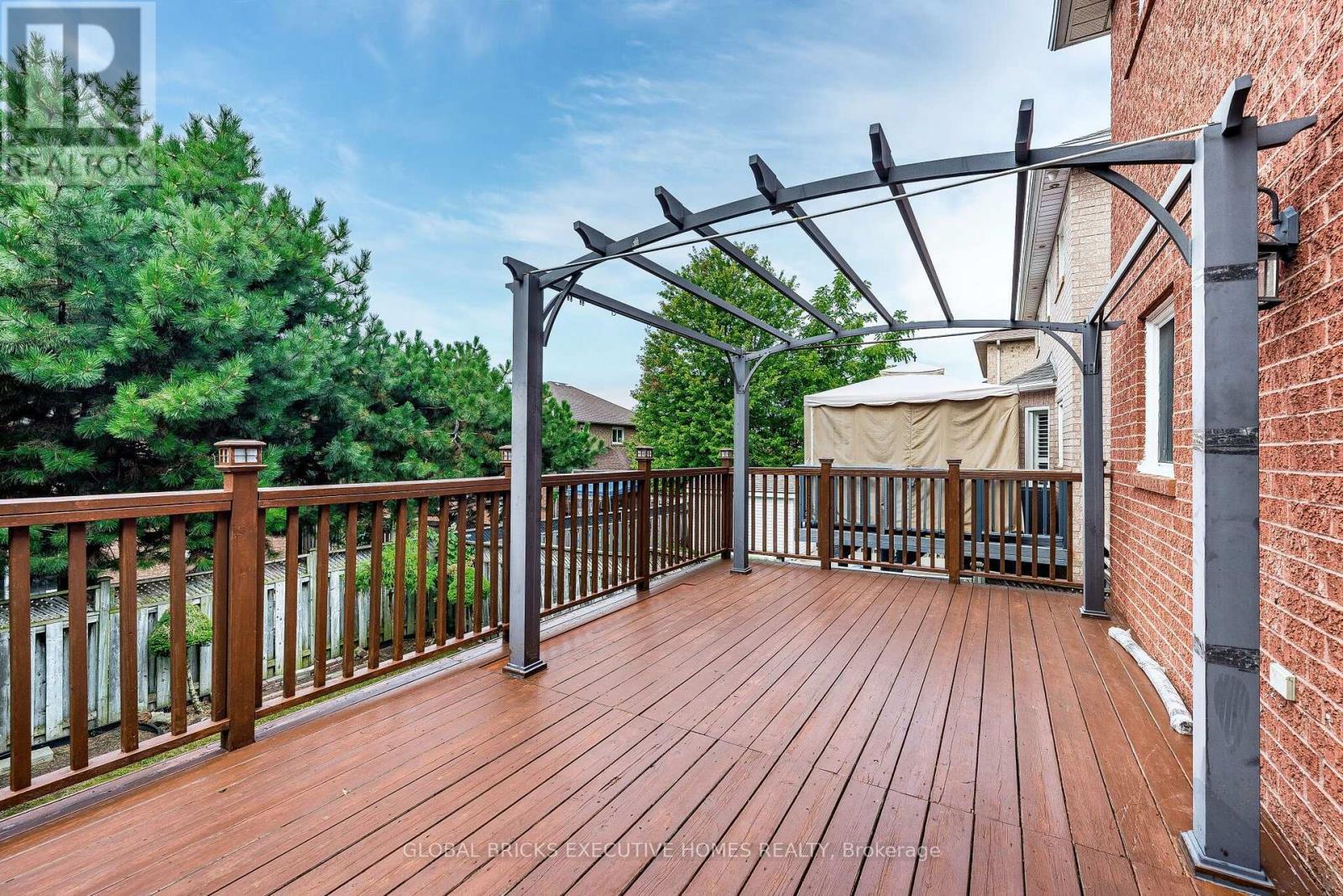 6348 Newcombe Drive, Mississauga, ON