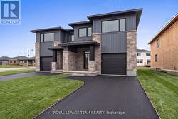 1060 MOORE STREET Brockville, ON K6V 0H2