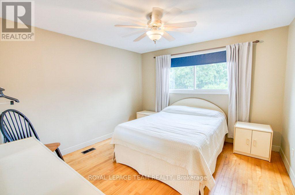 Bedroom 3 - 220 Ancaster Avenue, Ottawa, ON