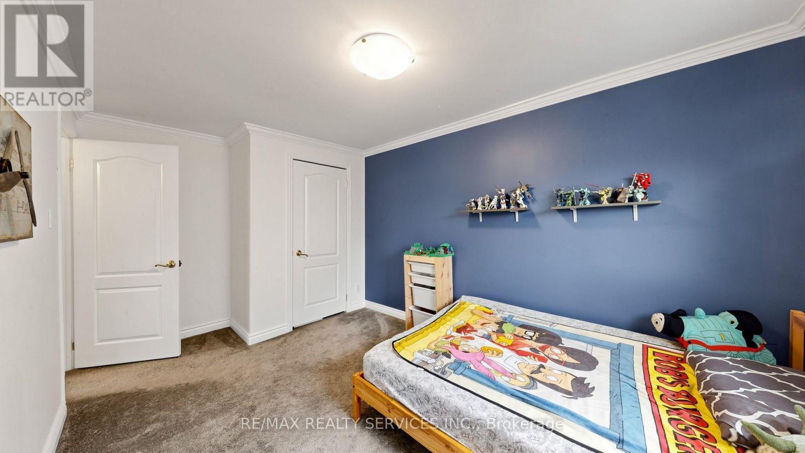 716 Eaglemount Crescent, Mississauga, ON