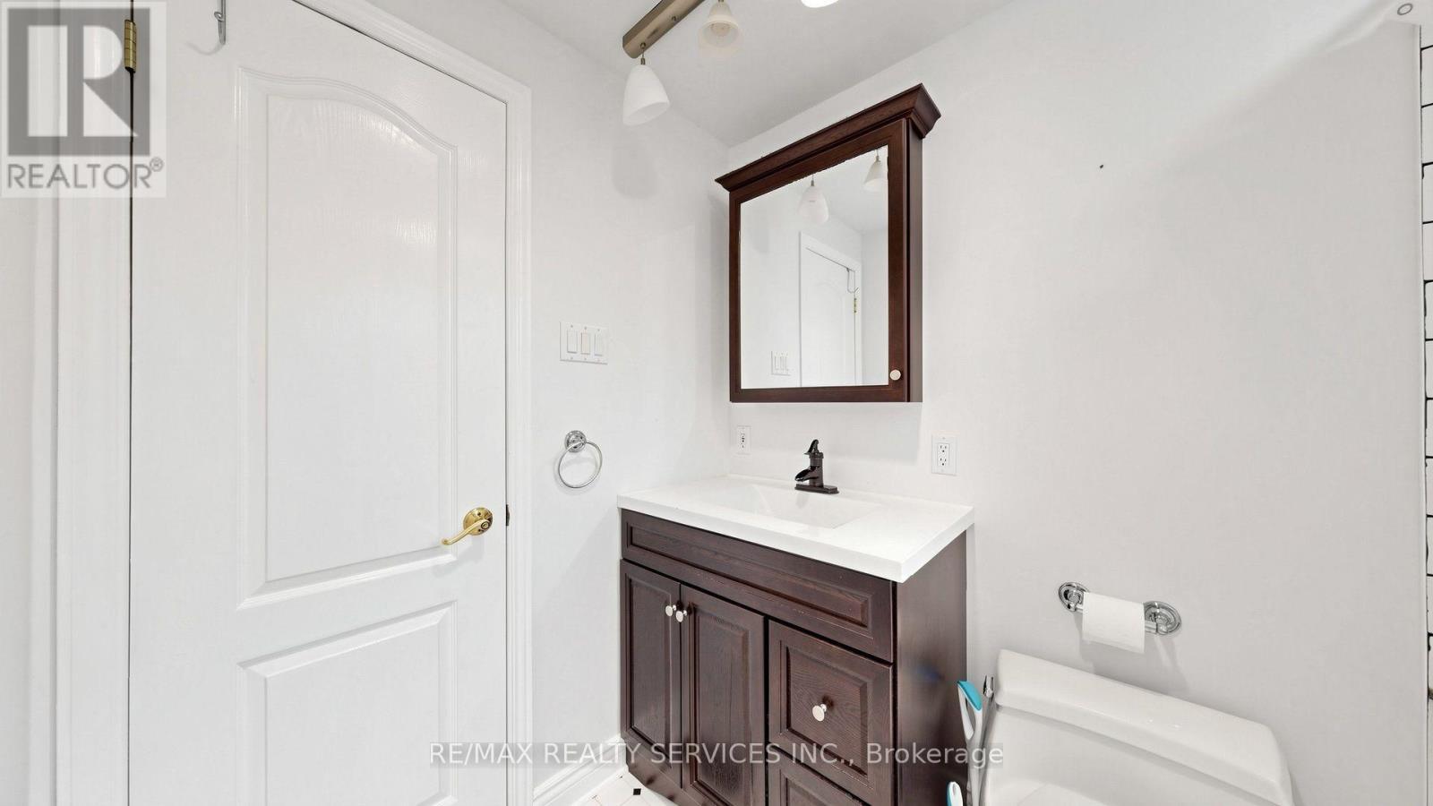 716 Eaglemount Crescent, Mississauga, ON