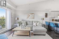 170 ROCKHAVEN Lane Unit# 321 Waterdown, ON L8B 1B5
