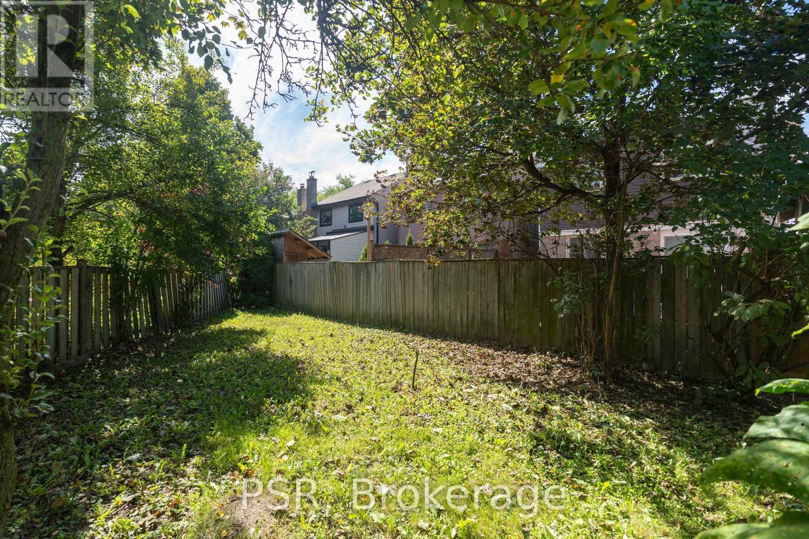 4069 Chelmsford Court, Mississauga, ON