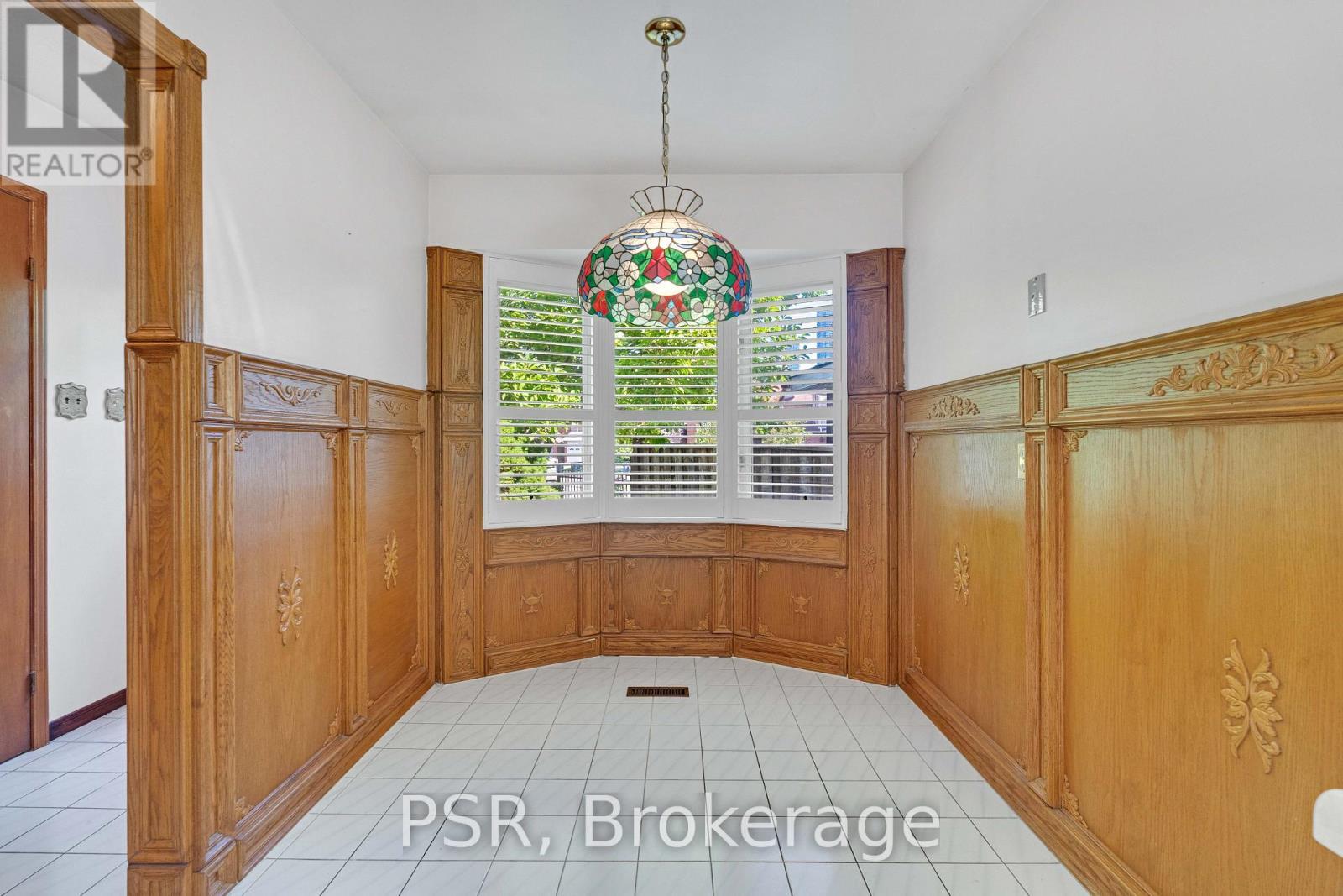 4069 Chelmsford Court, Mississauga, ON