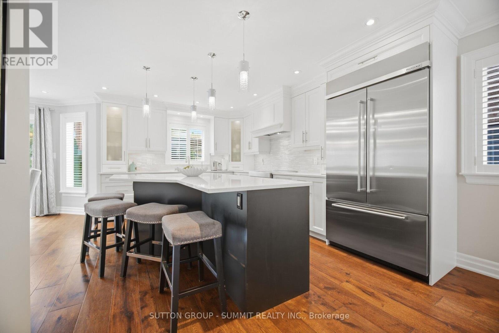 2017 Lady Di Court, Mississauga, ON
