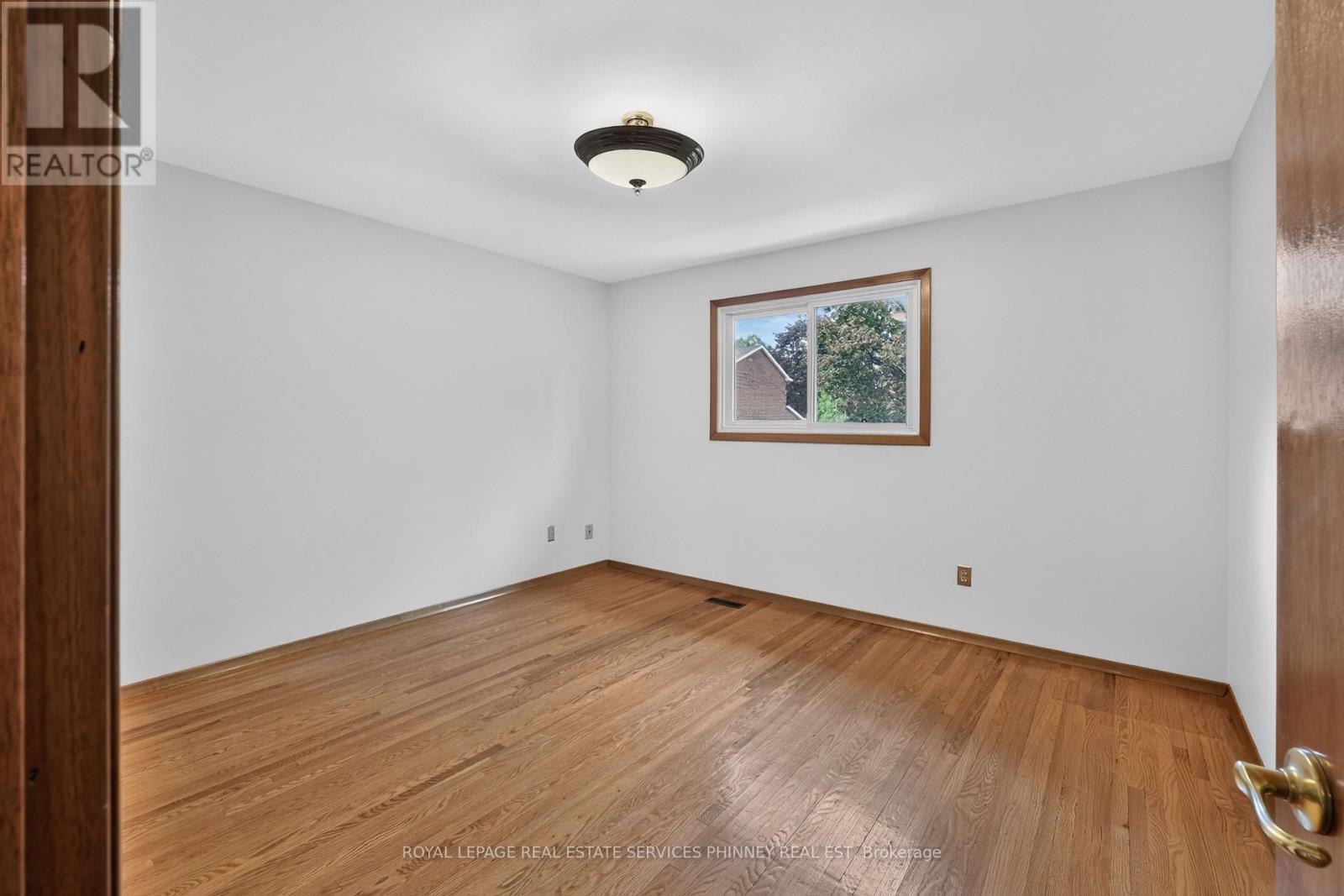 1633 Warren Drive, Mississauga, ON