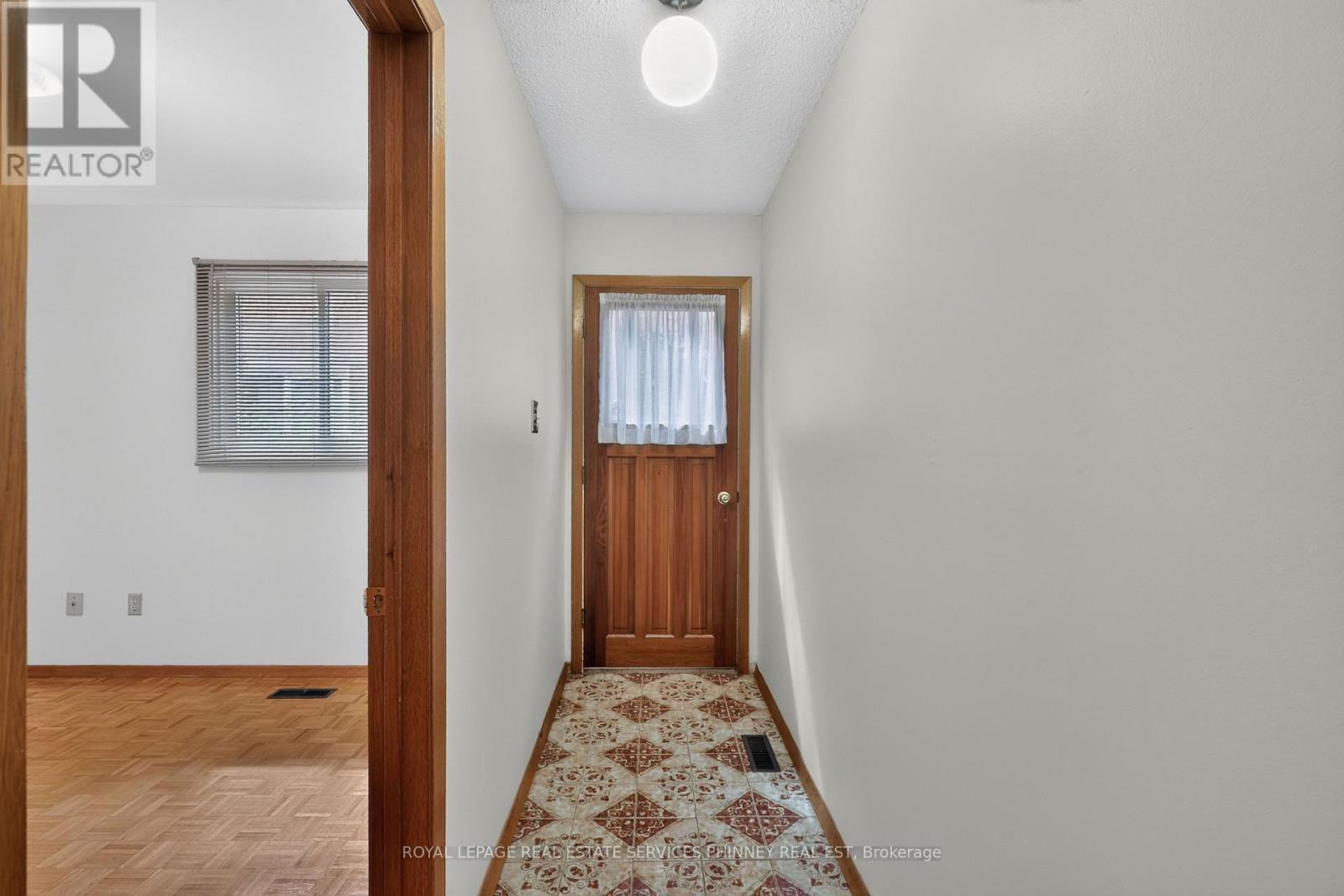1633 Warren Drive, Mississauga, ON