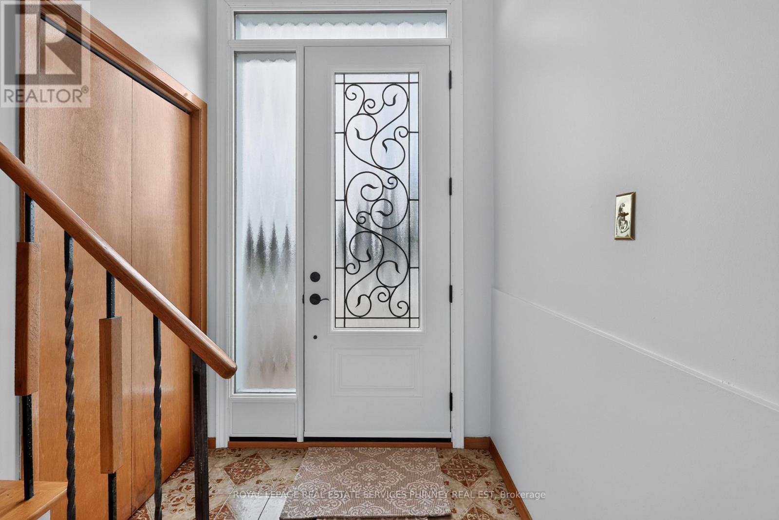 1633 Warren Drive, Mississauga, ON