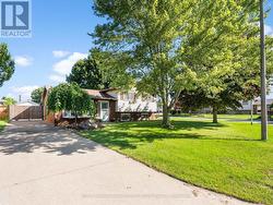 272 TAYLOR ROAD Windsor, ON N0R 1G0