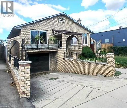 118 Craigroyston Road, Hamilton, ON 