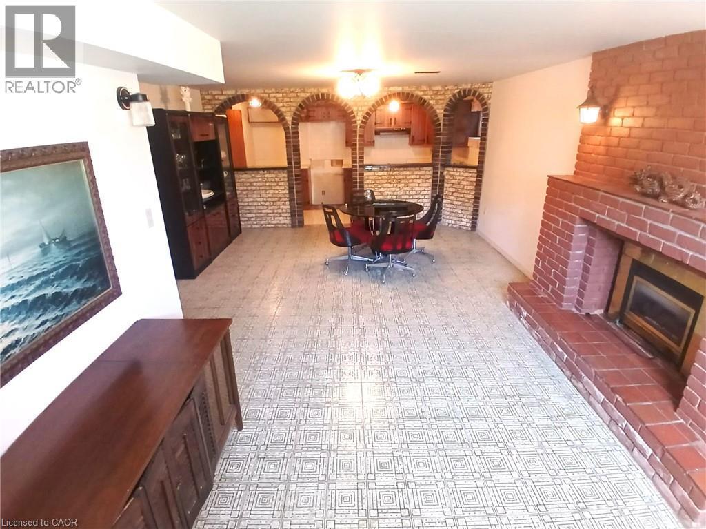 118 Craigroyston Road, Hamilton, ON