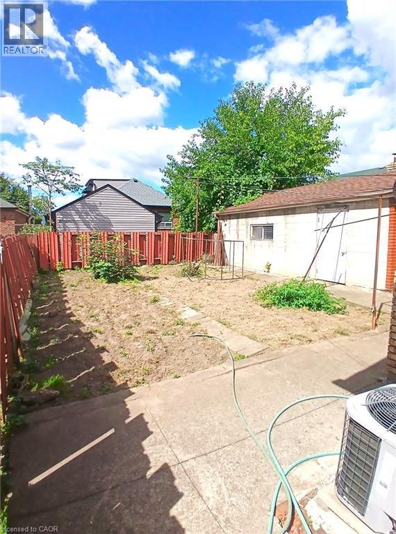 118 Craigroyston Road, Hamilton, ON