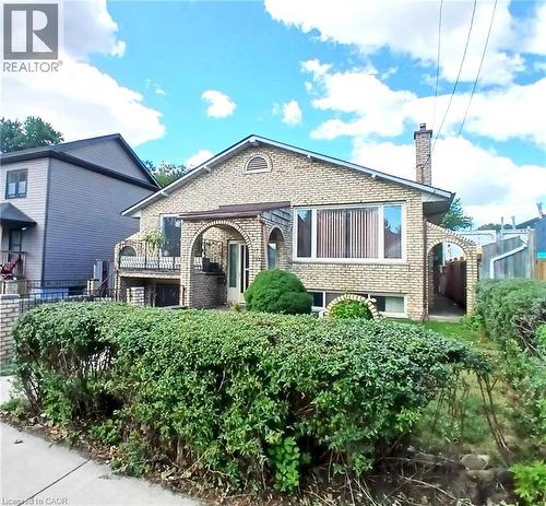 118 Craigroyston Road, Hamilton, ON 