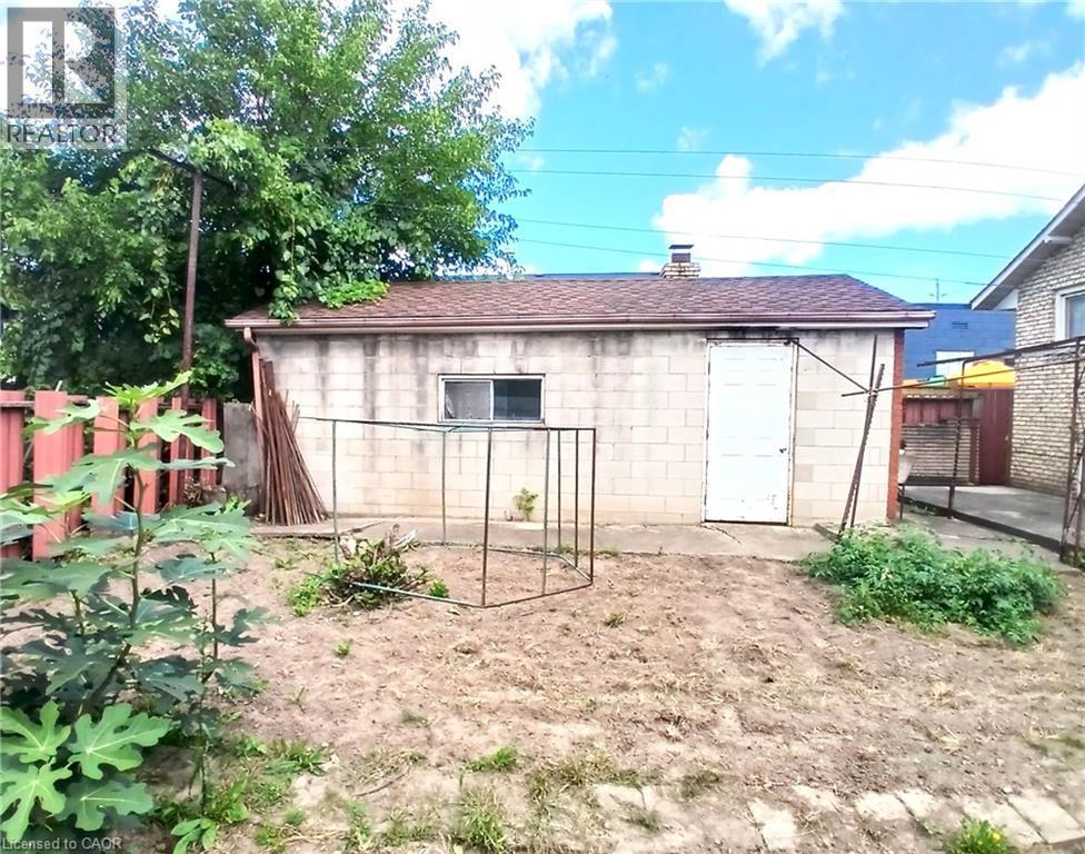 118 Craigroyston Road, Hamilton, ON