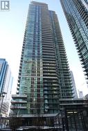 1805 - 33 BAY STREET Toronto, ON M5J 2Z3