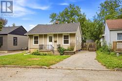 24 GEORGE STREET Ajax, ON L1S 1S5
