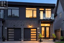 36B PINE AVENUE Mississauga, ON L5H 2P8