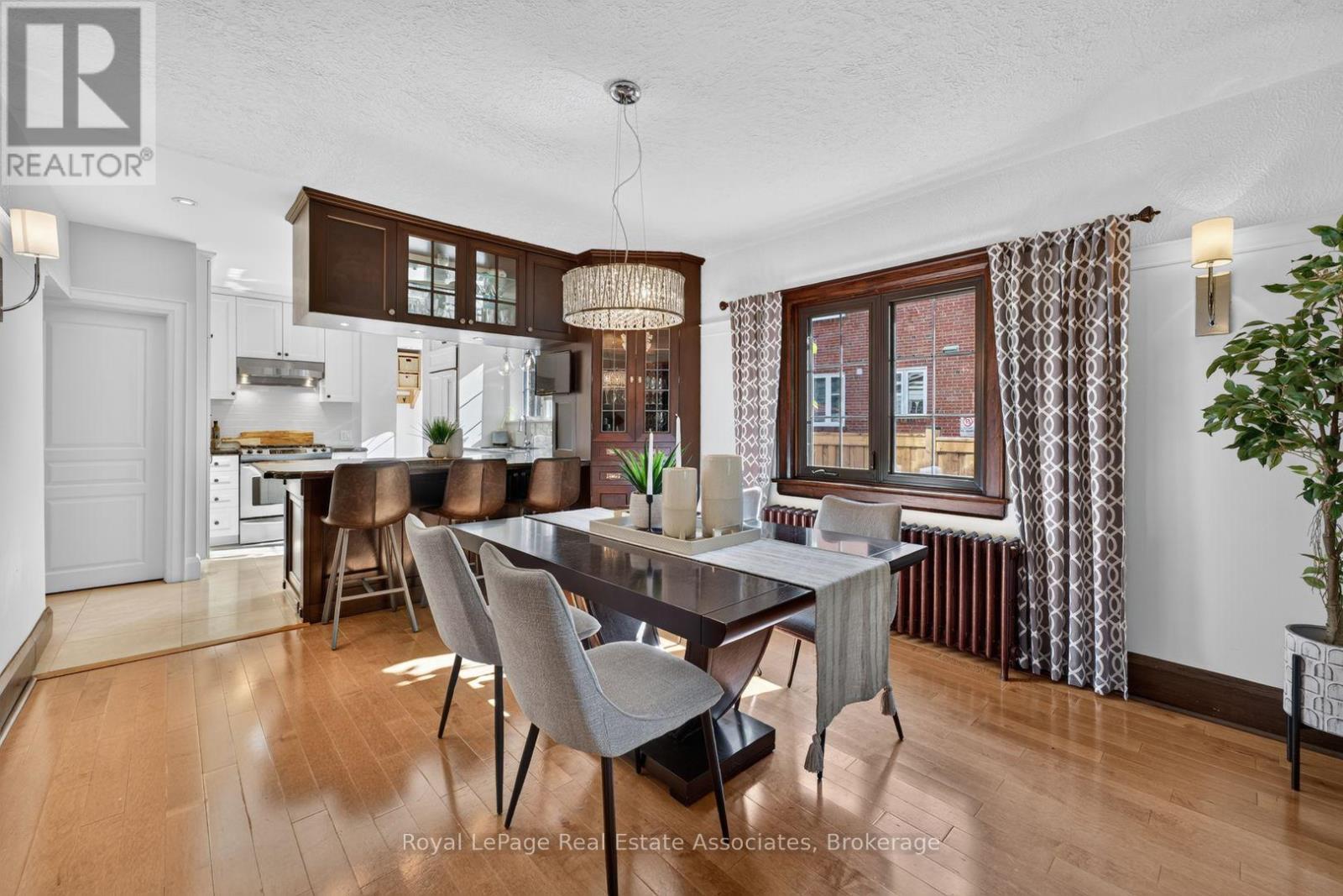 33 Ben Machree Drive, Mississauga, ON