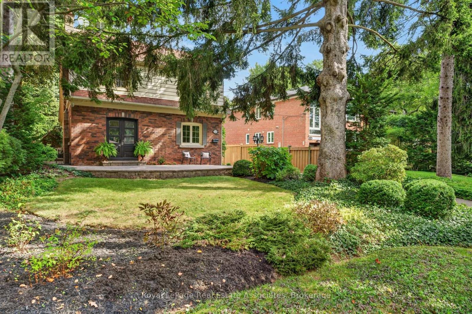 33 Ben Machree Drive, Mississauga, ON