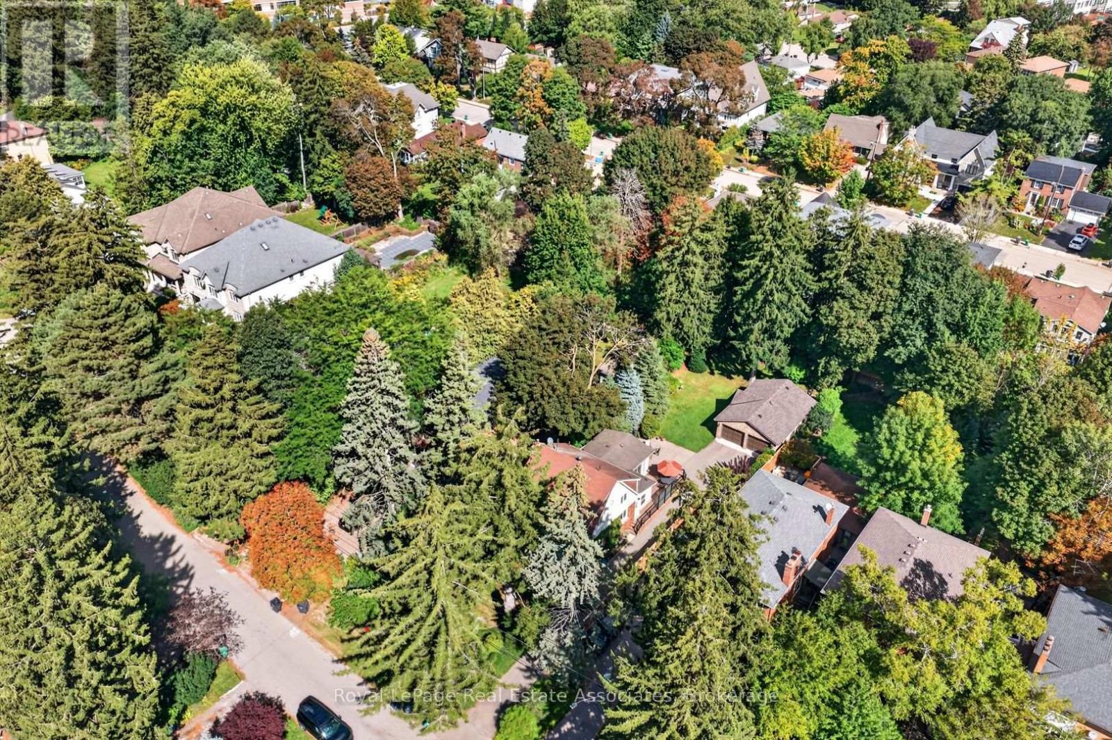 33 Ben Machree Drive, Mississauga, ON