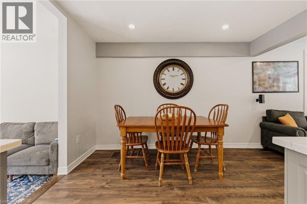 1262 Hidden Valley Road, Burlington, ON