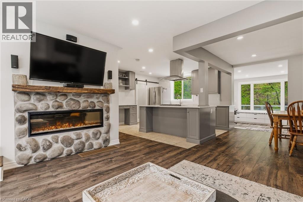 1262 Hidden Valley Road, Burlington, ON