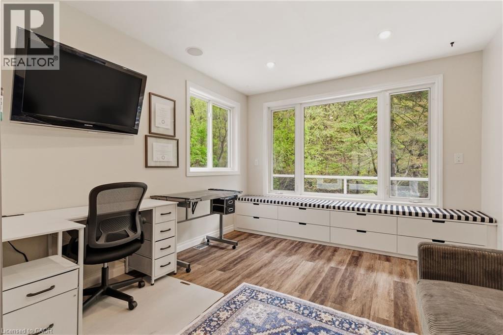 1262 Hidden Valley Road, Burlington, ON